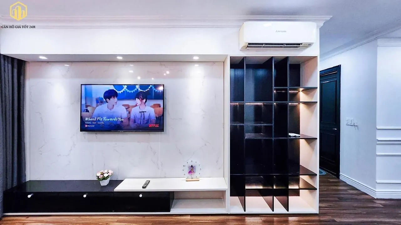 The Gold View D4- 2Br 2Wc, Balcony -Luxurious - Canhogiatot24H Ho Chi Minh City 0*,  Vietnam